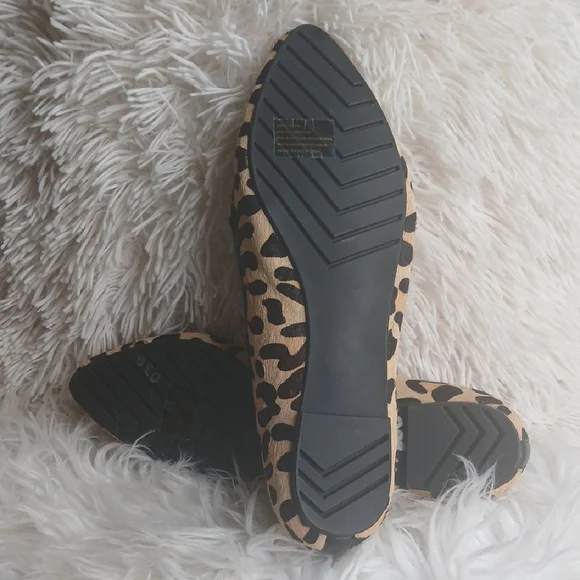 Me Too Tan and Black Leopard Print Flats with Rounded Toe - Picture 5 of 8